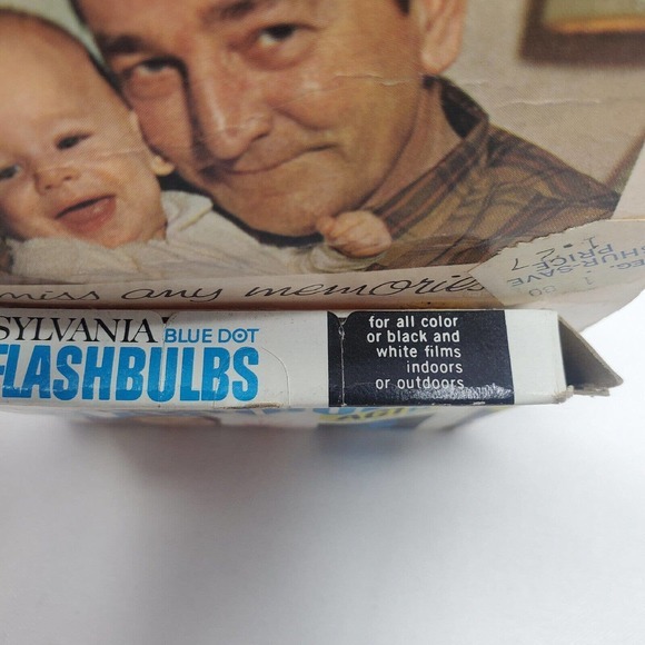 Vintage Sylvania Blue Dot‎ AG1B Flashbulbs 1960s 1970s 1 Open Box Quantity (9) - Picture 6 of 6
